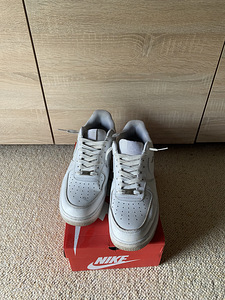 Nike air force 1 (1 foto / 4)