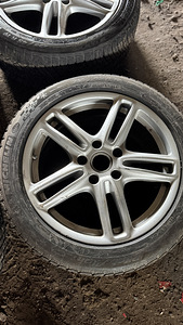 Диски и шины Porsche Panamera, 285/40/19 и 255/45/19 (3 фото из 8)