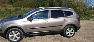 Nissan Qashqai+2 (2 foto / 7)