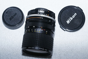 NIKON ZOOM-NIKKOR 28-85mm (3 foto / 4)