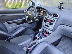 Ford focus pininfarina 2.0d (10 фото из 14)