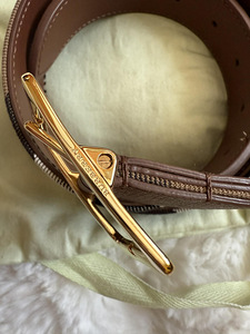 UUS Burberry vöö (3 foto / 5)
