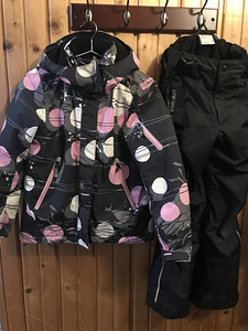 Reima talvekomplekt, s.140 (1 foto / 3)
