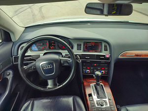 Audi A6 Avant Quattro 2007 (11 foto / 14)