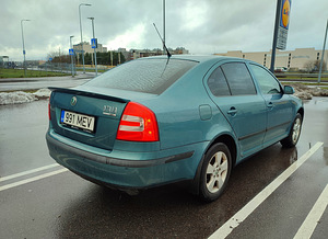 Skoda Octavia 1.6 75kw (1 foto / 11)