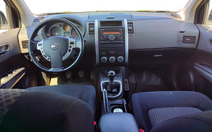 Nissan Xtrail 2.0 104kw бензин/газ (LPG) (9 фото из 11)