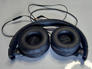 JBL T500 kõrvaklapid (3 foto / 7)