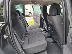 Peugeot 3008 1.6 88 KW 2016 (11 foto / 15)