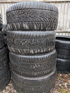 Rehvid aastaringseid lamellid 245/40/18 Hankook (1 foto / 1)