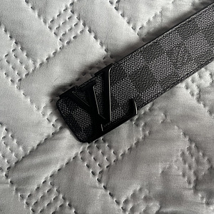 Ремень Louis Vuitton (1 фото из 4)