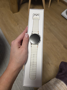 Samsung Galaxy Watch 7 (1 foto / 3)