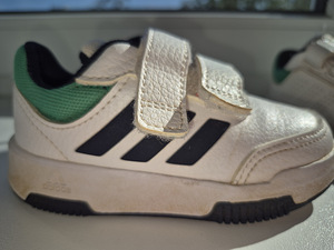 Adidas р.23 (1 фото из 4)