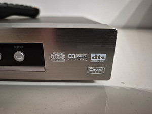 Yamaha DVD-S550 (5 foto / 6)
