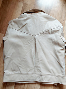 Tagi (3 foto / 4)