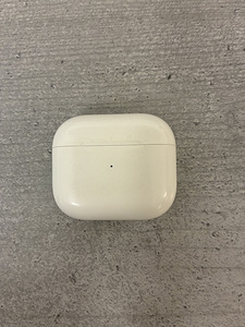 Airpods бу полностью рабочии в хорошем состоянии (2 фото из 3)
