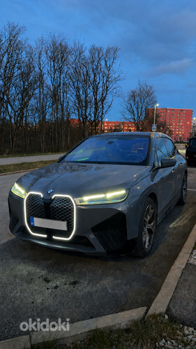 Светодиодная решетка для BMW iX