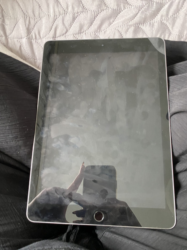 Apple iPad 6th Gen (2018) Wi-Fi 32GB