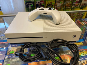 Xbox One S (1 фото из 1)