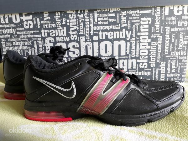 Väga korralikud Nike tossud s 36
