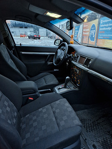 Opel Vectra 1.9 110kv. (6 foto / 11)