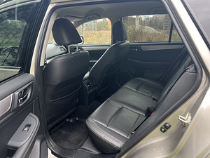 Subaru Outback 2.0 110kB (10 foto / 14)