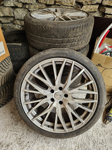 OZ racing (1 фото из 7)
