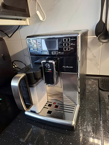 Automaatne kohvimasin Philips Saeco PicoBaristo (1 foto / 3)