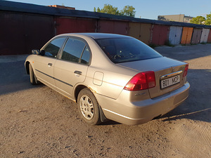 Honda civic 1,4 (6 foto / 10)