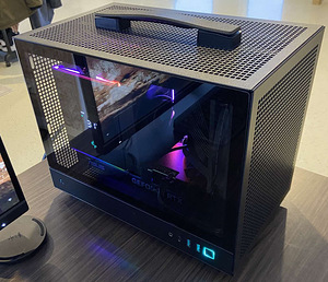 Mängur (Intel I5-14600KF 5.30Ghz/RTX 4070 12GB/ 32GB DDR5) (3 foto / 4)
