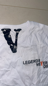 Футболка Vlone (2 фото из 8)