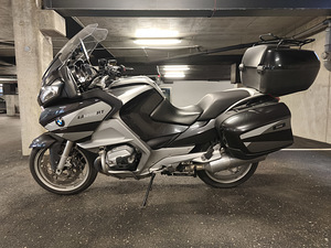 BMW R1200RT (3 фото из 10)