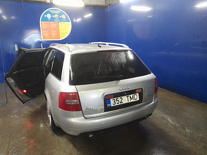 Audi A6 C5 Avant (2 foto / 7)