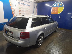 Audi A6 C5 Avant (6 foto / 7)