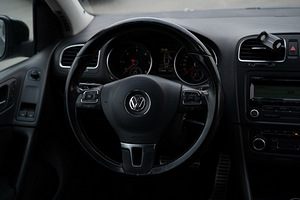 Volkswagen golf 6 (4 foto / 15)
