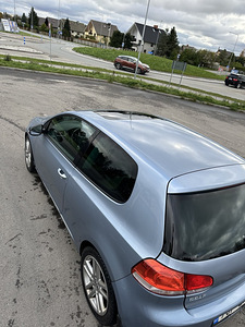 Volkswagen golf 6 (14 foto / 15)