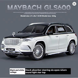 1:24 Mercedes Benz Maybach (5 foto / 7)
