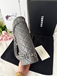Сумка Chanel Grey Silver копия (2 фото из 10)