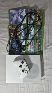 Xbox One S + 1 контроллер + 10 игр + кабли (1 фото из 2)