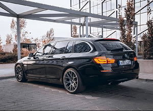 BMW f11 535d (2 фото из 7)