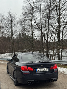BMW F10, 525, 2010 aasta, manuaal, 3.0 mootor, diisel (1 foto / 4)