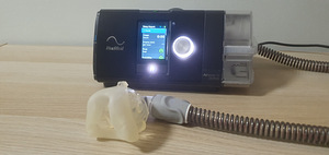 Resmed AirSense 10 AutoSet CPAP hingamisaparaat (1 foto / 7)