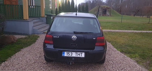 Volkswagen Golf 1.8 92kW (4 foto / 15)