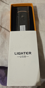 Laetav elektriline USB-leegita süüde. (1 foto / 8)