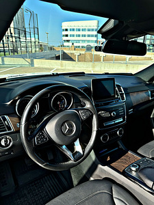 Mercedes-Benz GLE 350 4MATIC ( RENT VÕI RENT OSTUÕIGUSEGA ) (8 foto / 10)