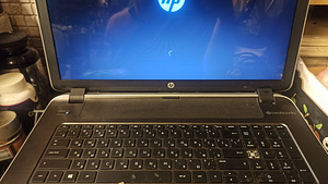 HP Pavilion 17 (4 foto / 6)