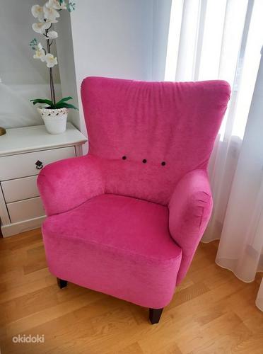 Розовое кресло (фото #1)