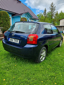 Toyota Corolla D-4D 2003 (5 foto / 14)