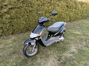 Derbi Atlantis 2T originaalkonditsioonis (4 foto / 6)