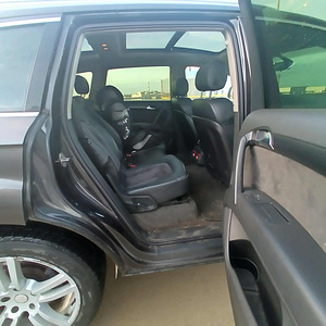 Audi Q7 4.2tdi (10 фото из 10)