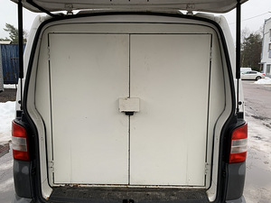 VW Volkswagen Transporter T5, T6 turvauks (1 foto / 3)